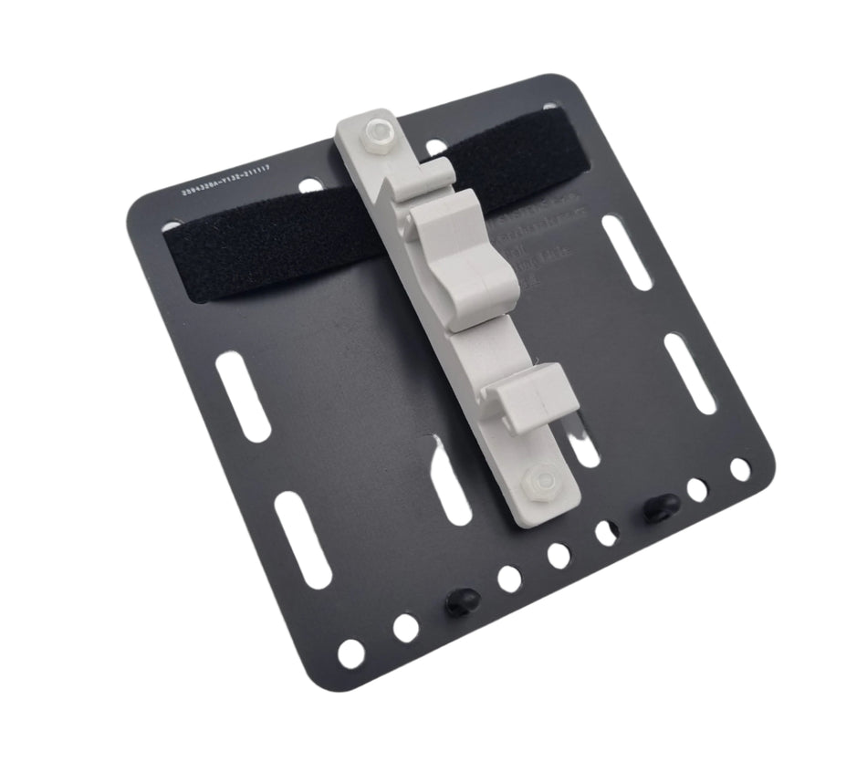Mach System MA-DIN-BRACKET-UNI Universal DIN Rail Bracket front face view