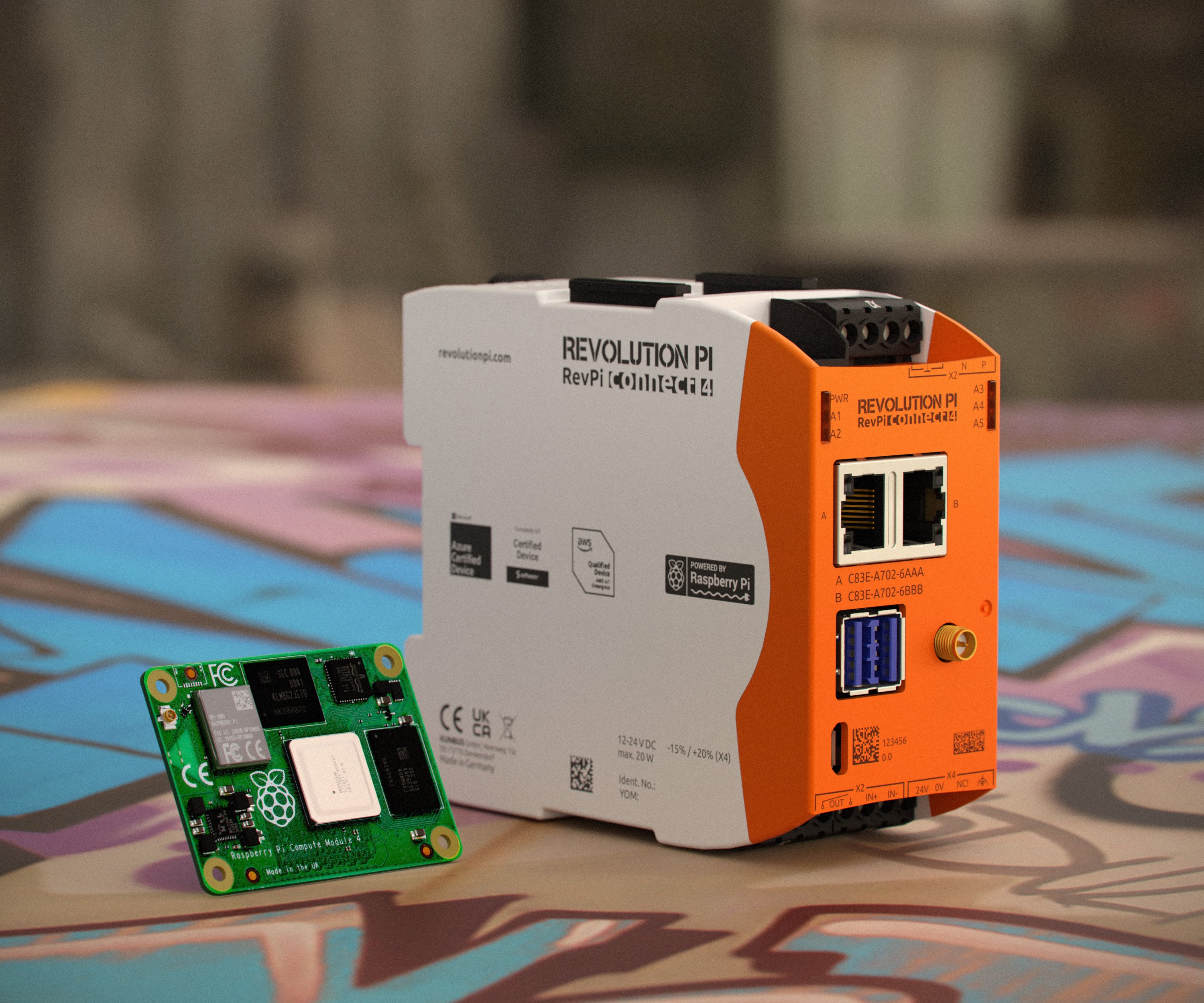 KUNBUS Revolution Pi Rev Pi Connect 4 left side and front view with computer chip board